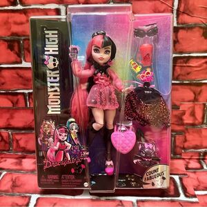 Monster High doll Draculaura count fabulous